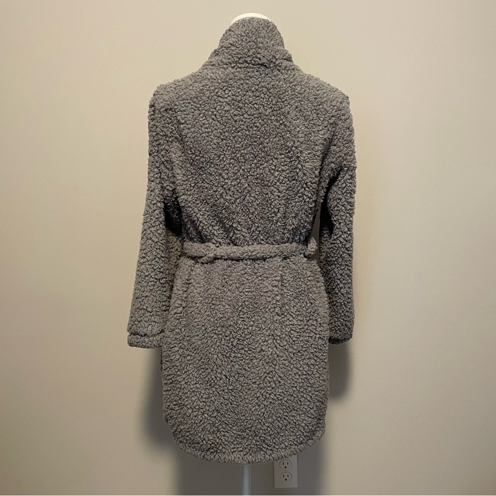 Natori Grey Plush Fleece Sherpa Belted Robe Size S/M Shawl Collar Loungewear - Picture 4 of 5
